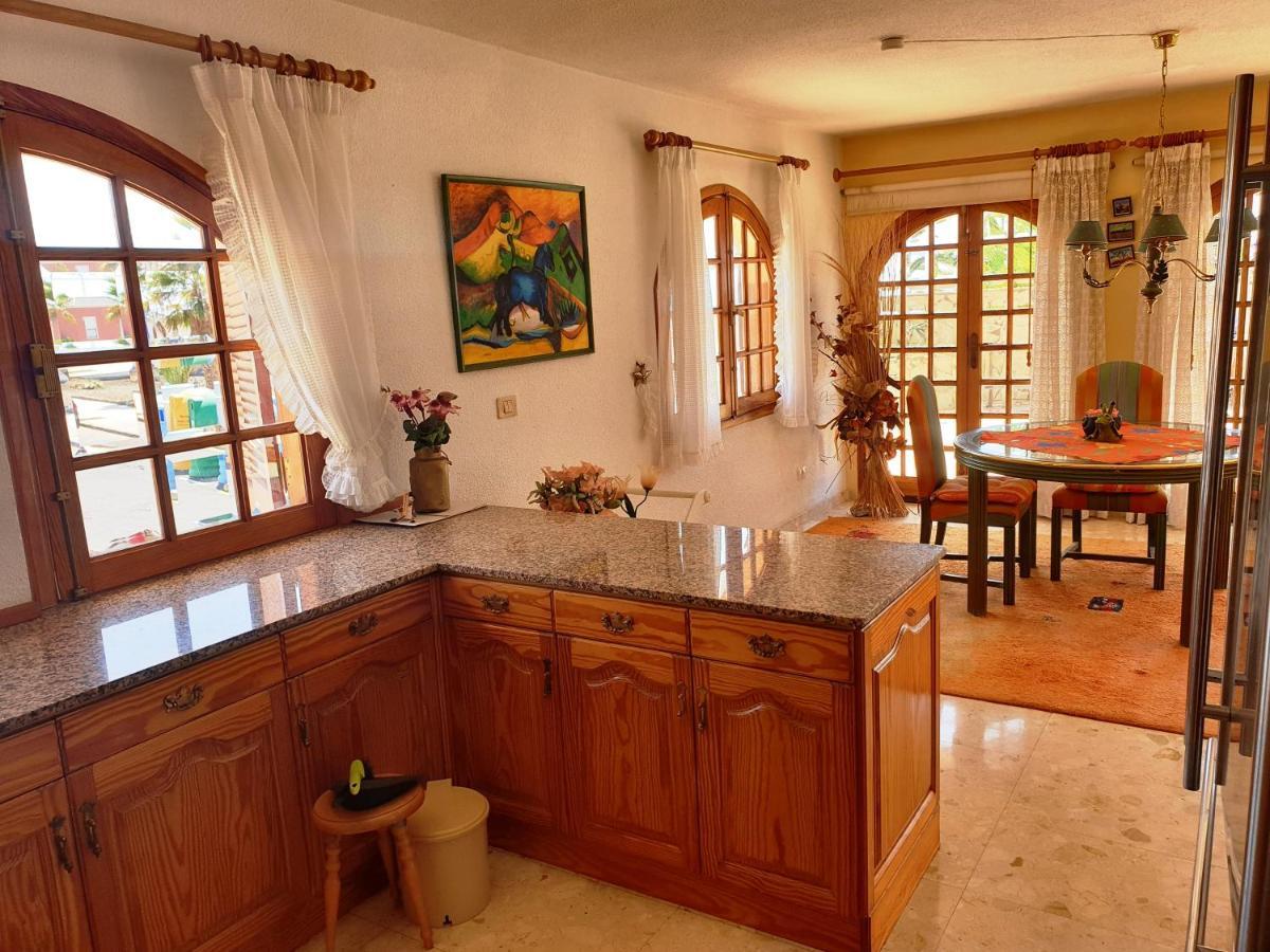 Sunny House With Private Pool And Sea View Villa Costa Adeje  Bagian luar foto