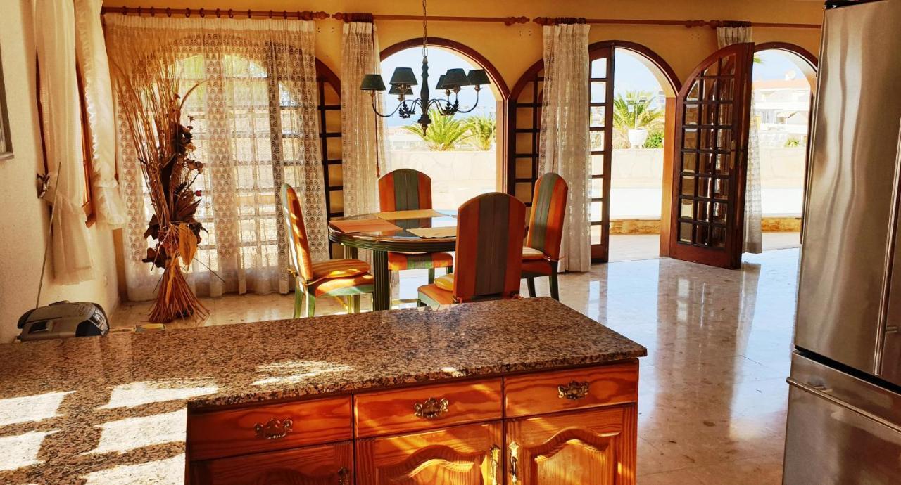 Sunny House With Private Pool And Sea View Villa Costa Adeje  Bagian luar foto