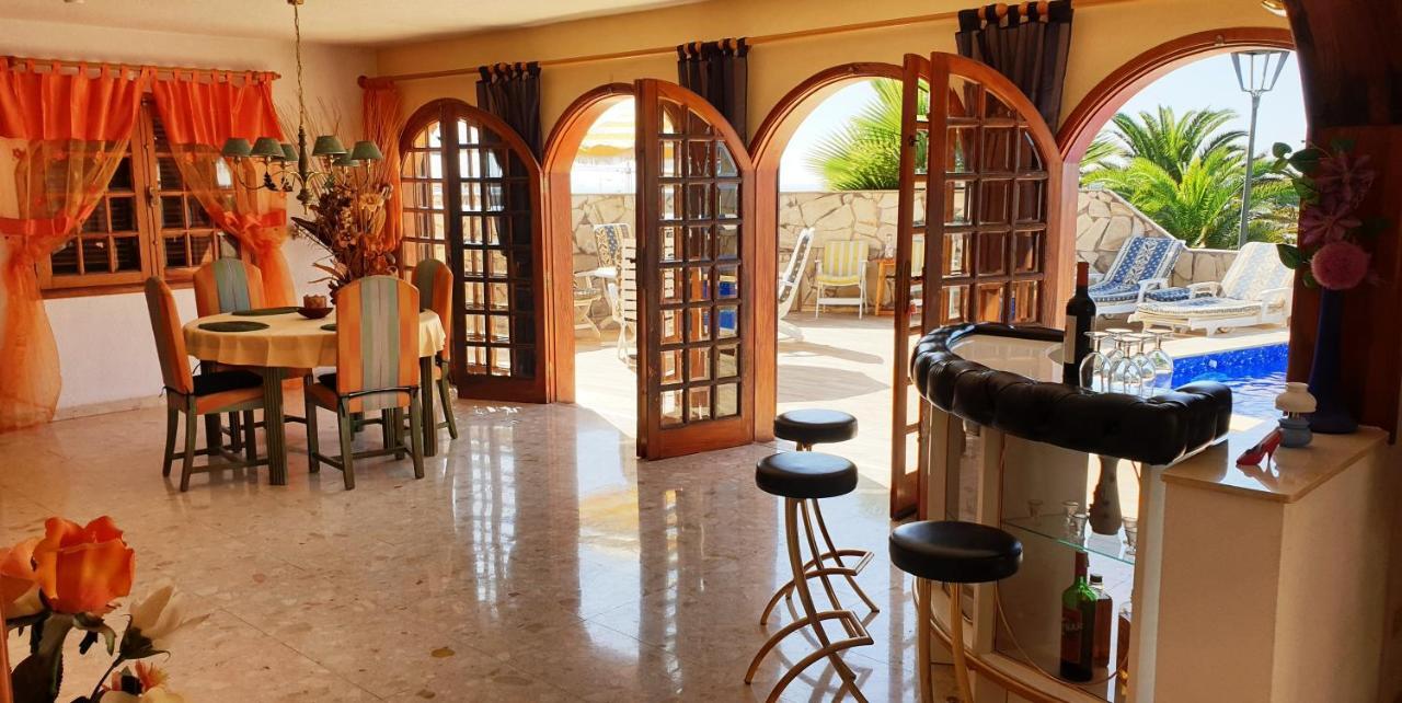 Sunny House With Private Pool And Sea View Villa Costa Adeje  Bagian luar foto